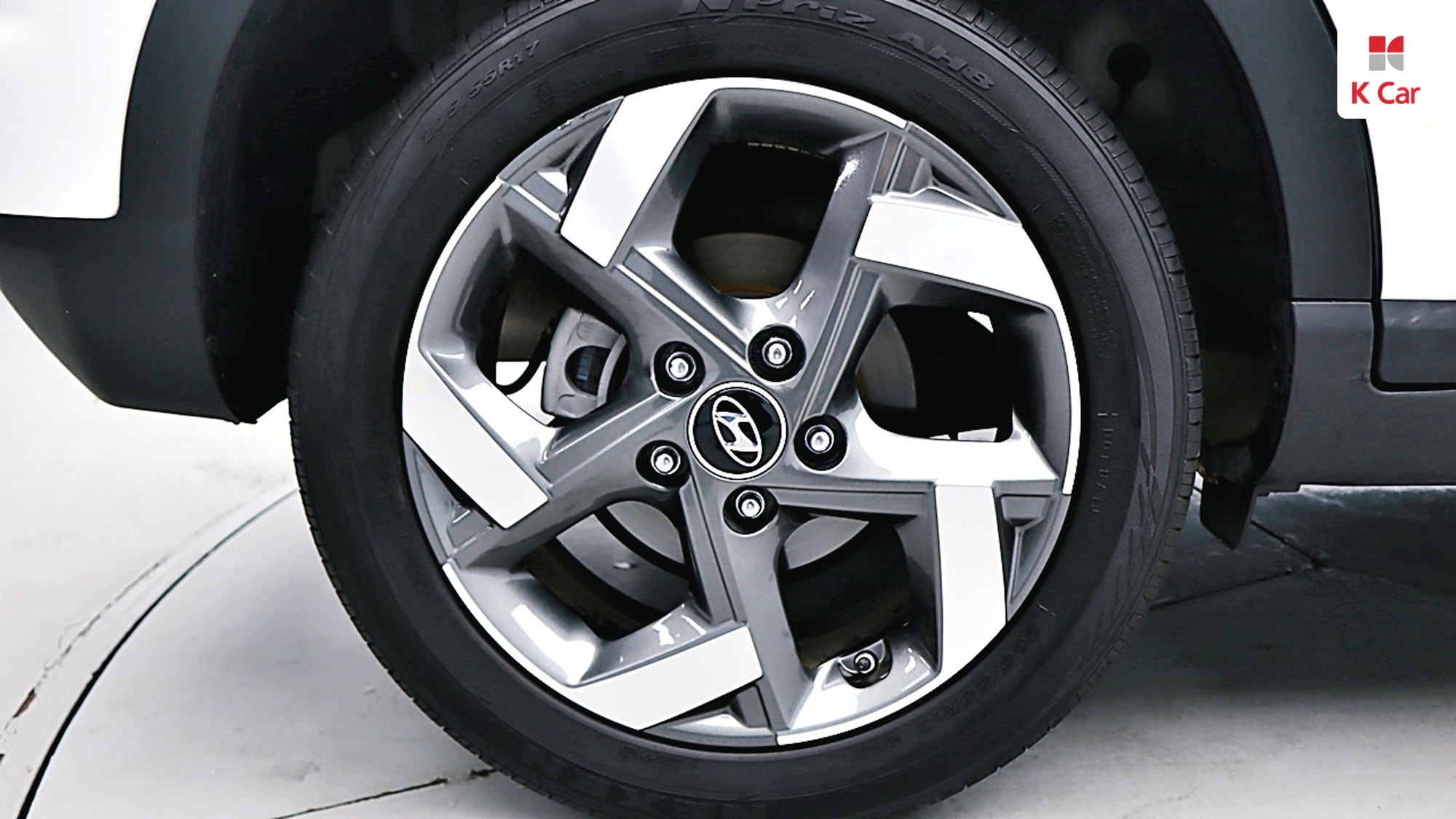 Hyundai Venue, миниатюра 9