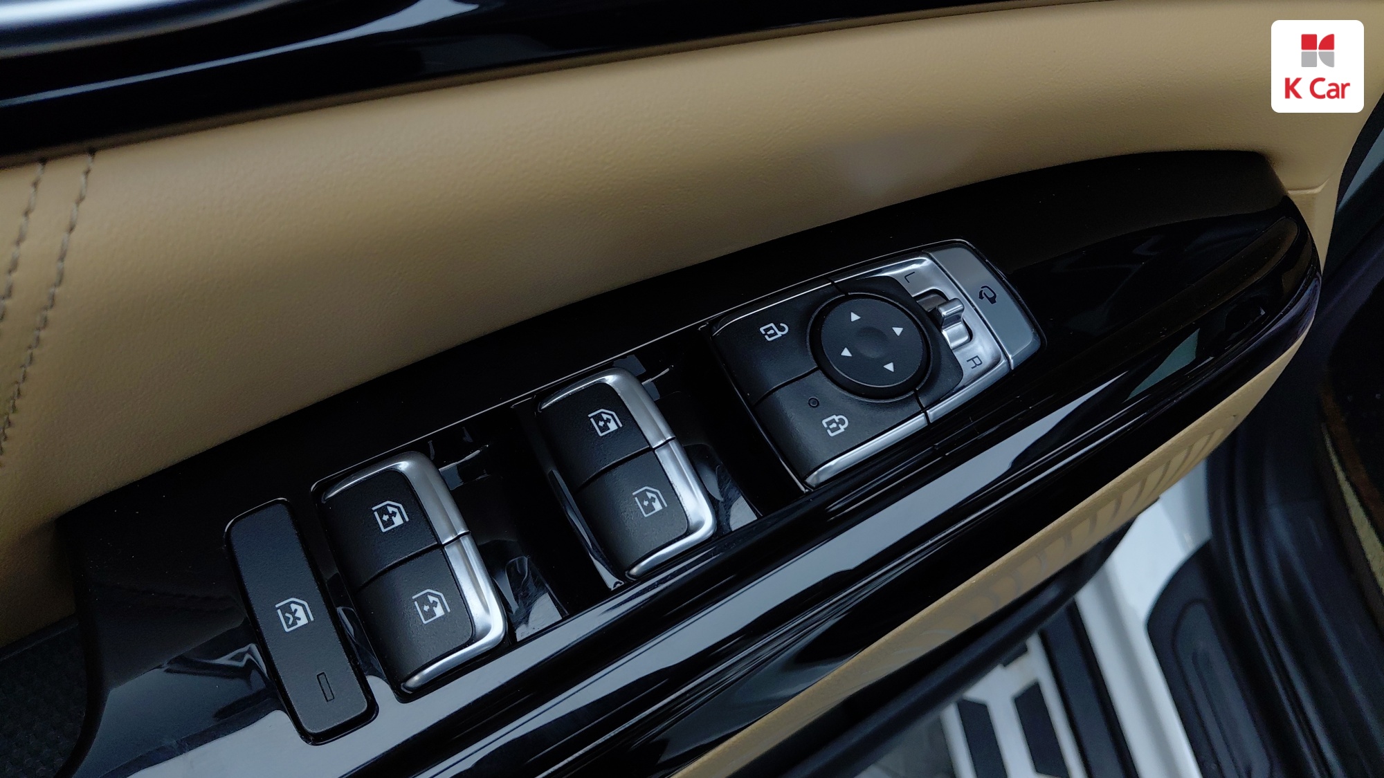 Kia Carnival бензин 3.5 (7 мест) Signature, миниатюра 14