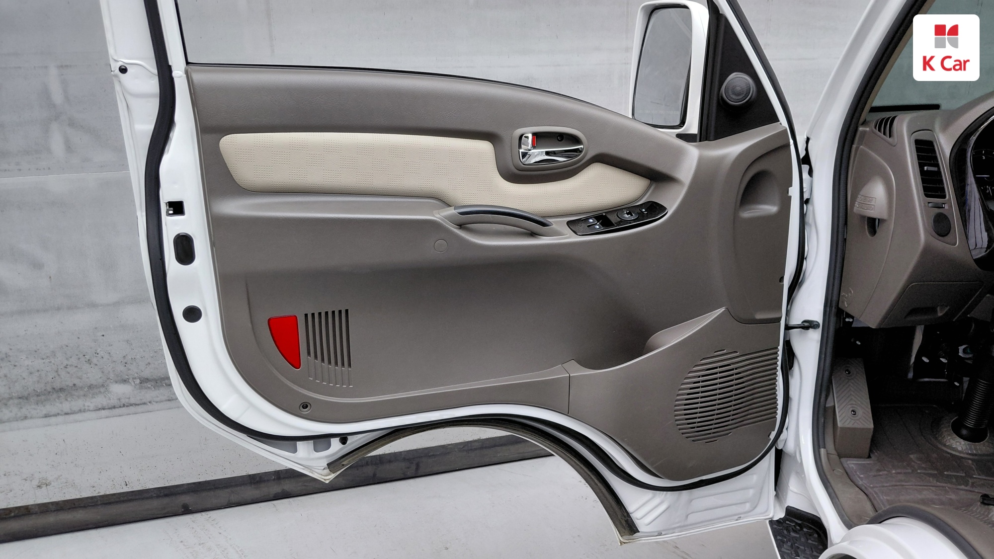 Hyundai Porter2 LPi 2.5 Turbo Premium, миниатюра 18