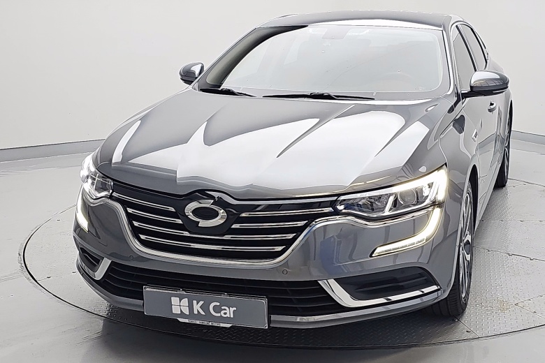 Renault SM6