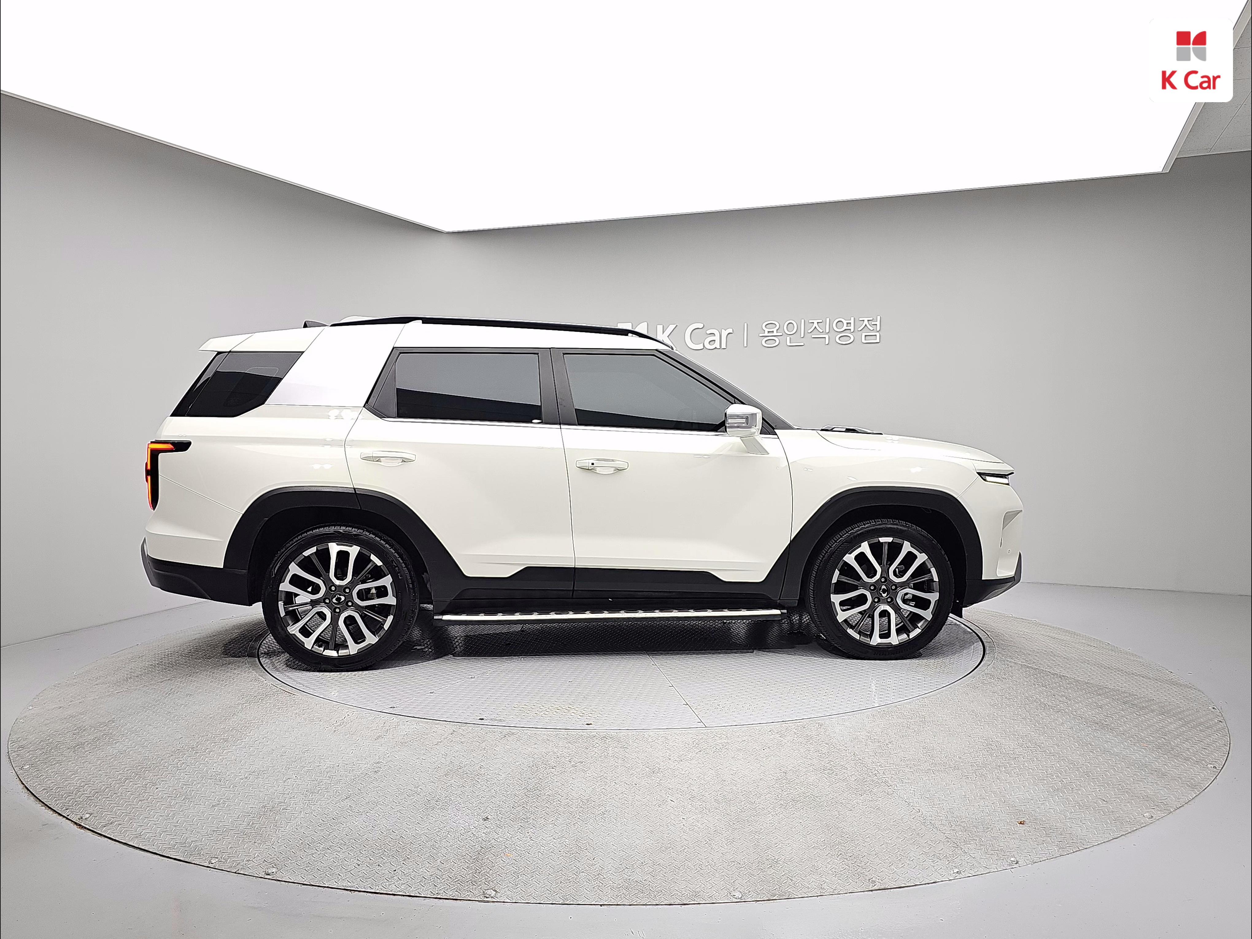 KG MOBILITY(SSANGYONG) Torres 1.5 GDI-T 2WD