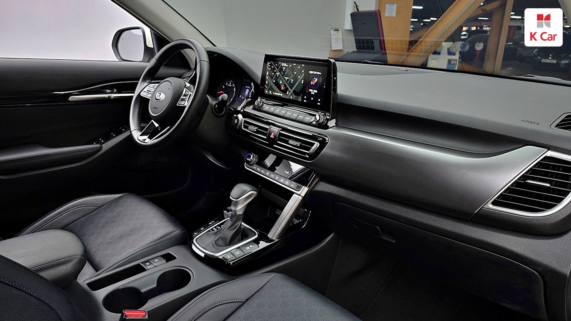 Kia Seltos бензин Turbo 1.6 2WD, миниатюра 3