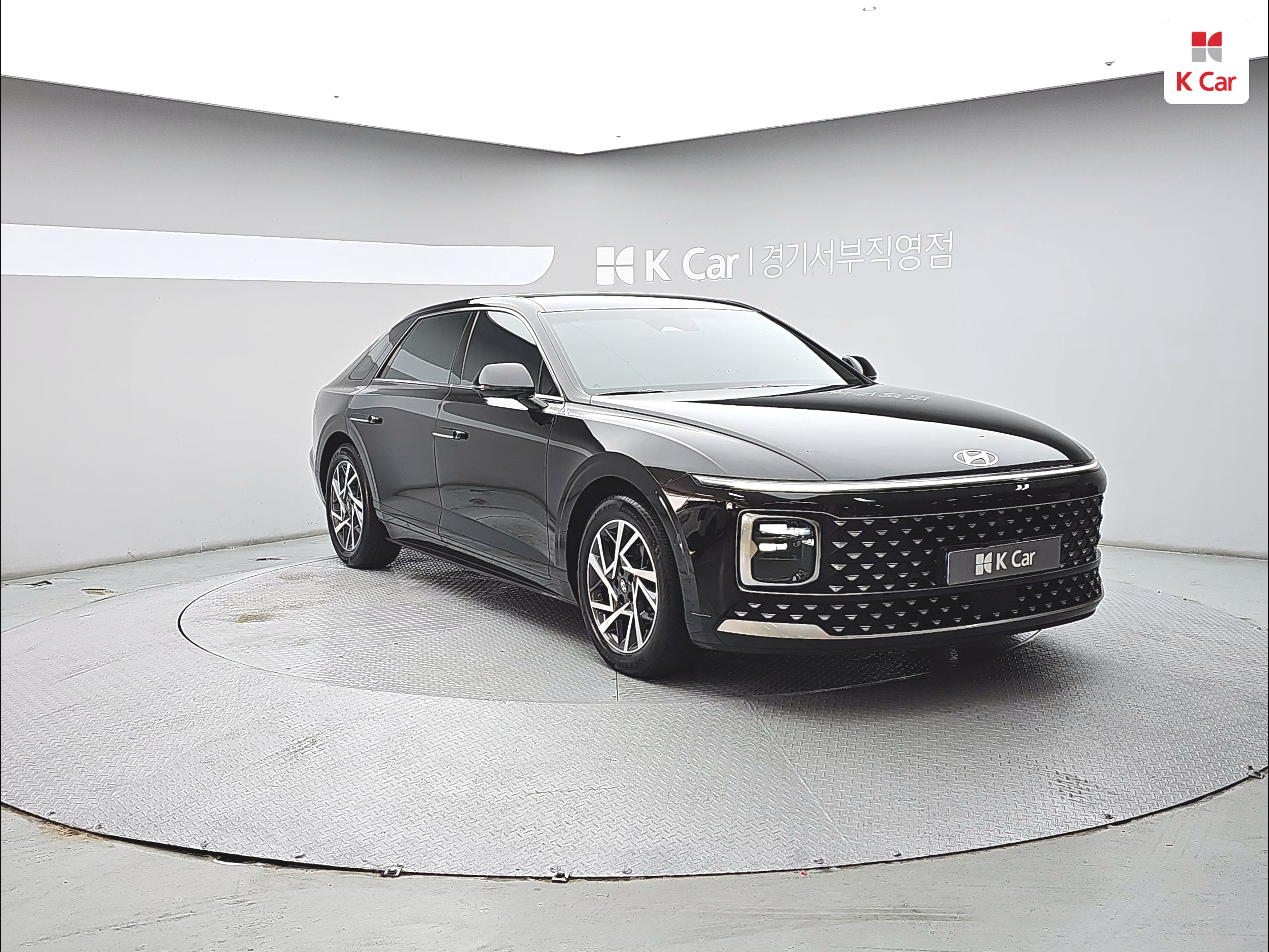 HYUNDAI The All New Grandeur Hybrid 1.6 Hybrid