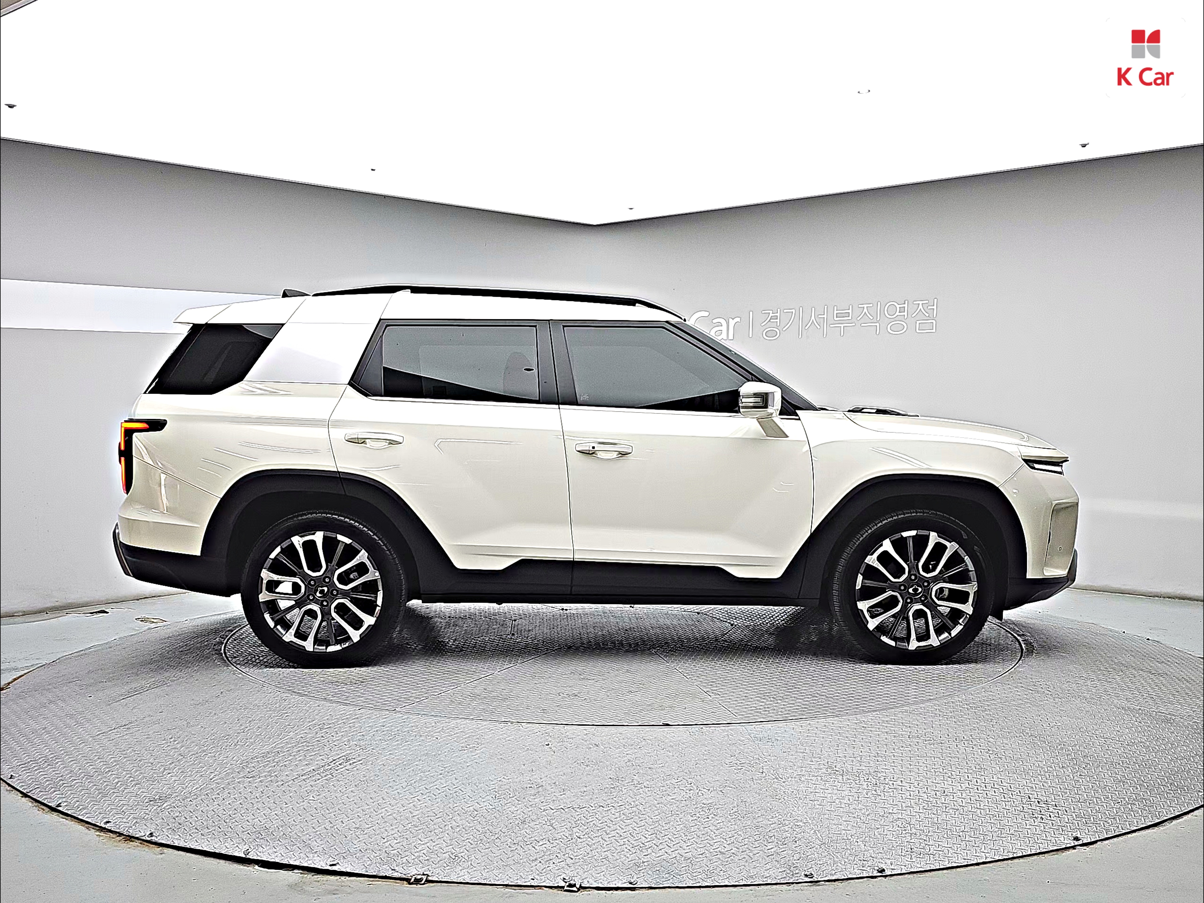 KG MOBILITY(SSANGYONG) Torres 1.5 GDI-T 4WD