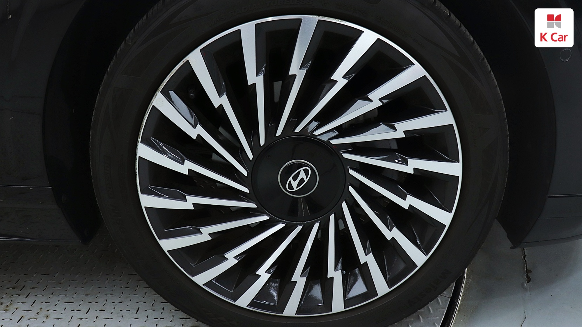 Hyundai Grandeur бензин Turbo 1.6 гибрид Calligraphy, миниатюра 4