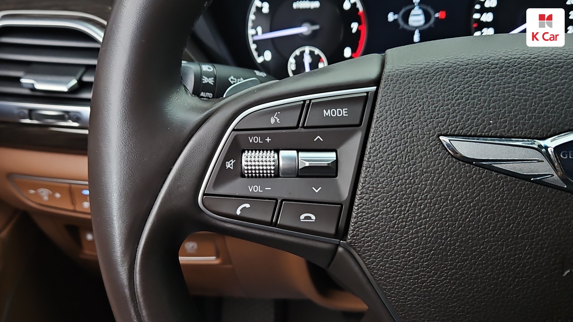 Genesis G90 бензин 4WD 3.8, миниатюра 6