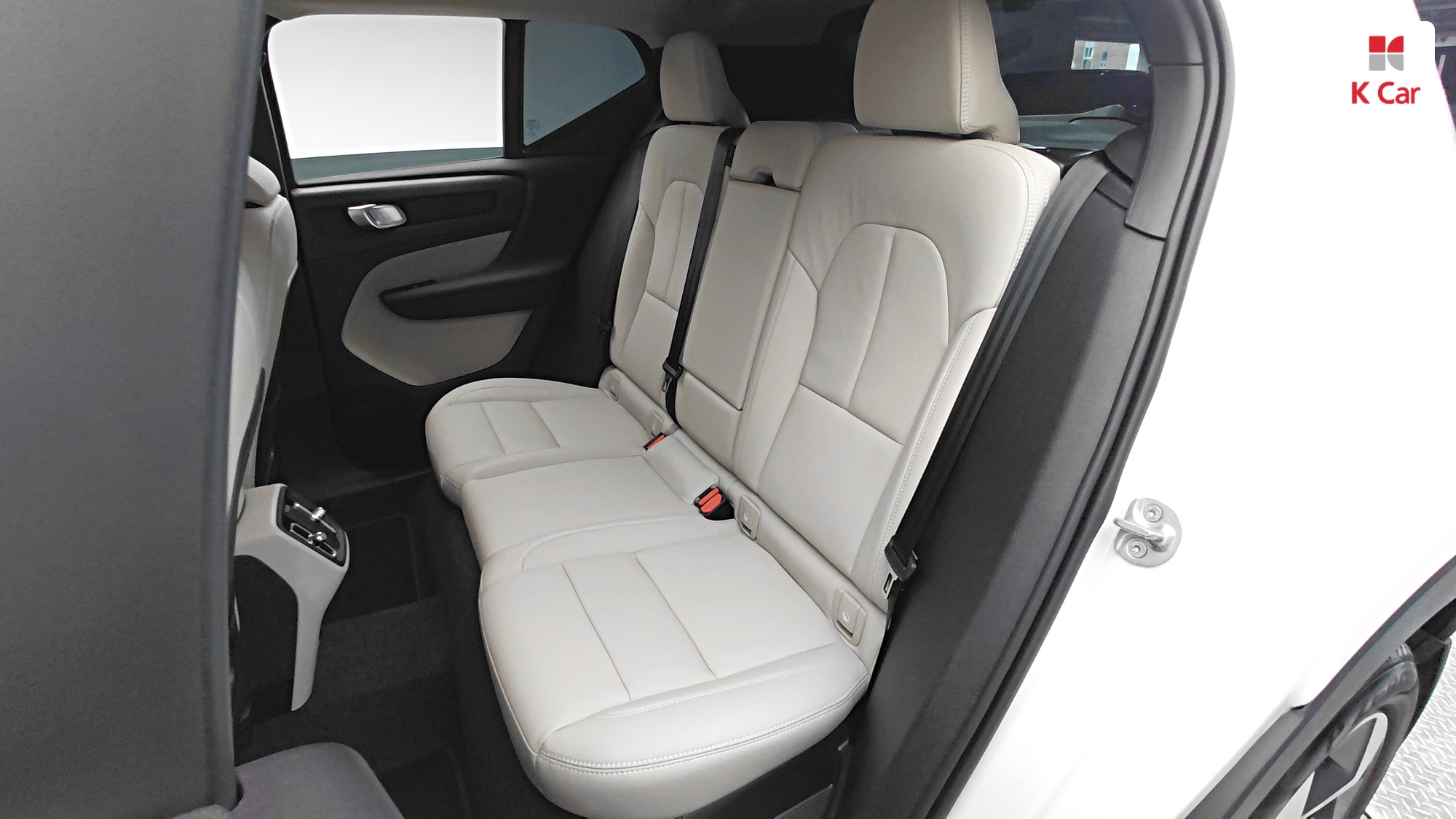 Volvo XC40 B4, миниатюра 9