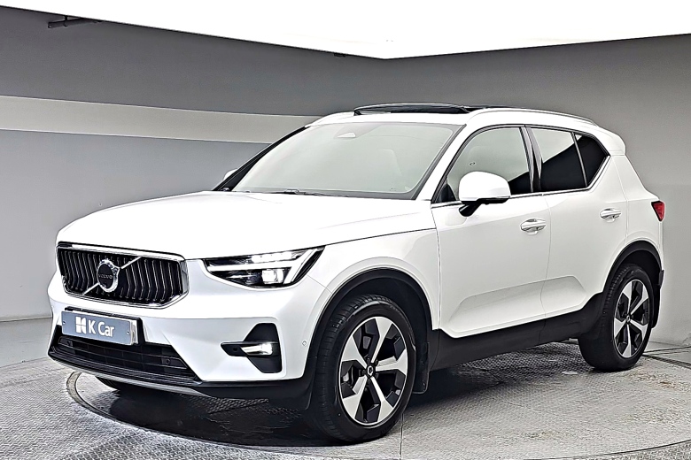 Volvo XC40 B4