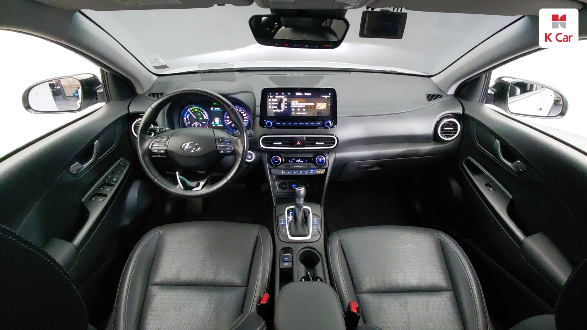 Hyundai Kona бензин 1.6 гибрид Premium, миниатюра 4