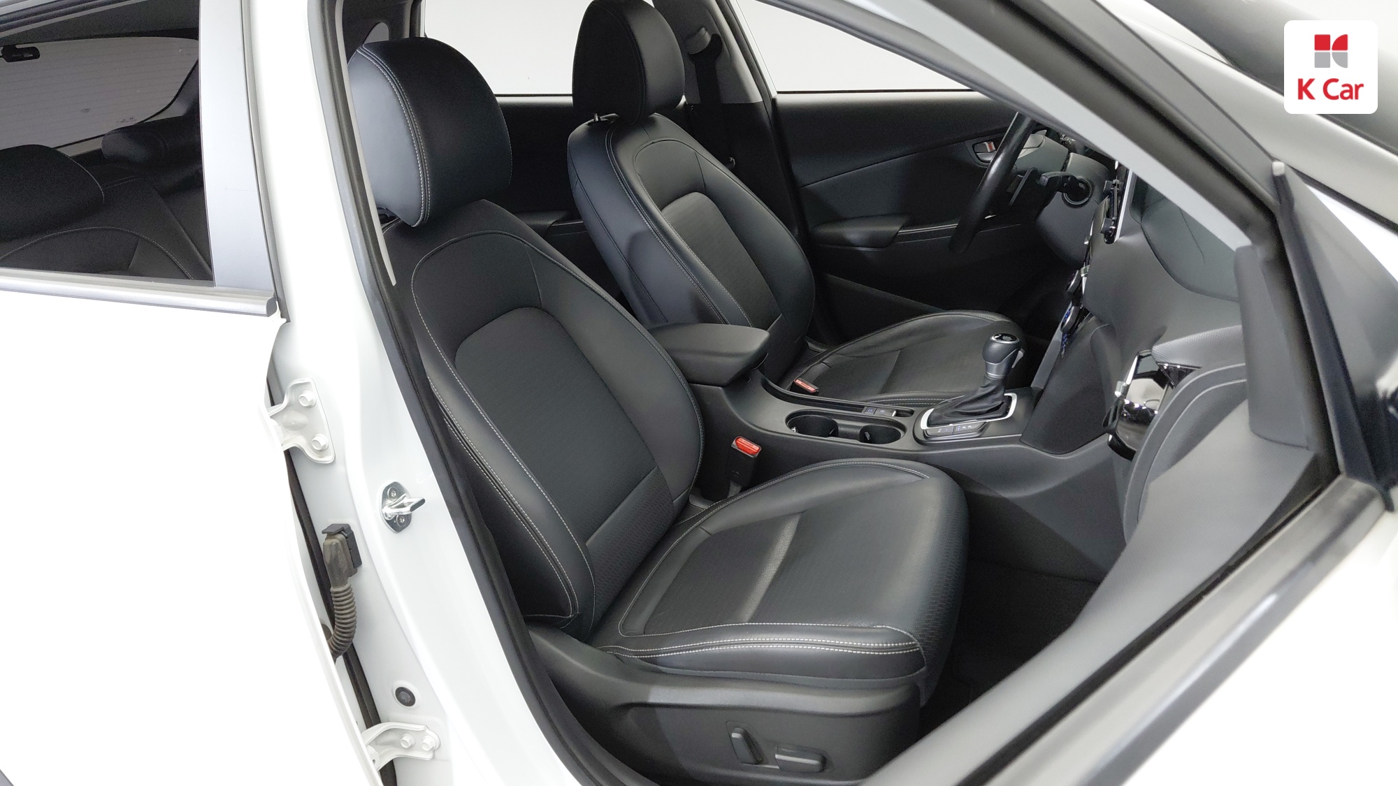 Hyundai Kona бензин 1.6 гибрид Premium, миниатюра 11