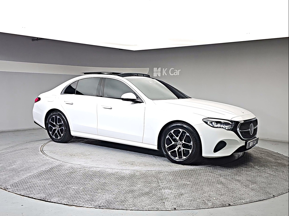 Mercedes-Benz E-Class W214 Petrol 2.0 — 2