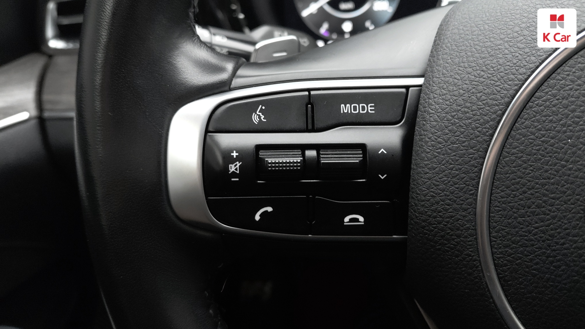 Kia K5 III бензин Turbo 1.6 Signature, миниатюра 5