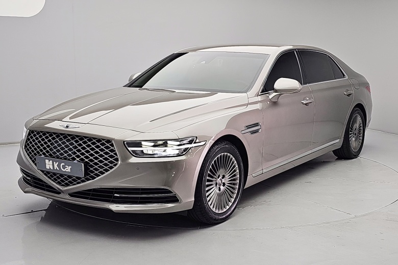 جينيسيس G90