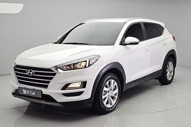 Hyundai TUCSON дизель 2.0 2WD