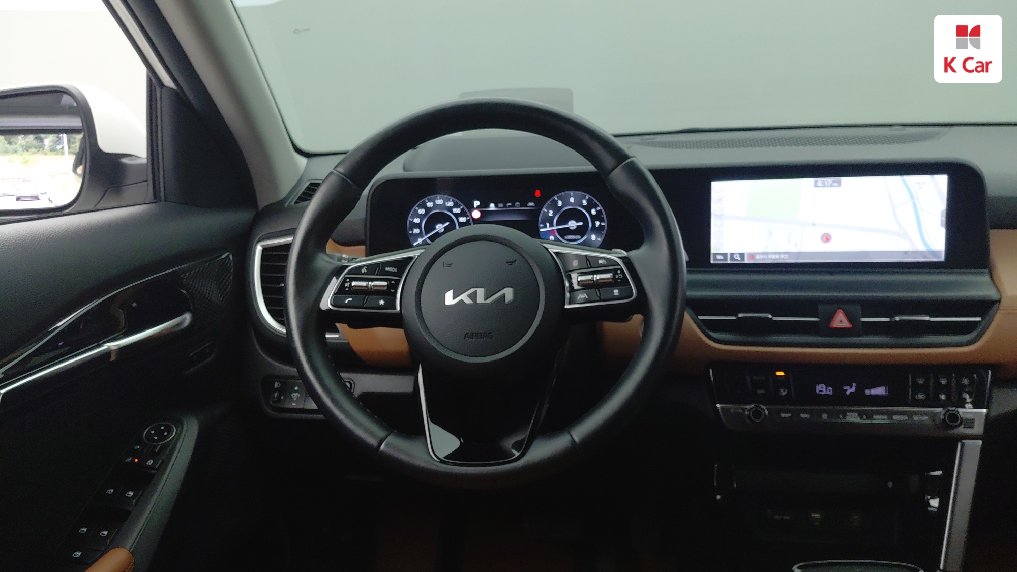 Kia Seltos бензин Turbo 1.6 2WD Signature, миниатюра 4