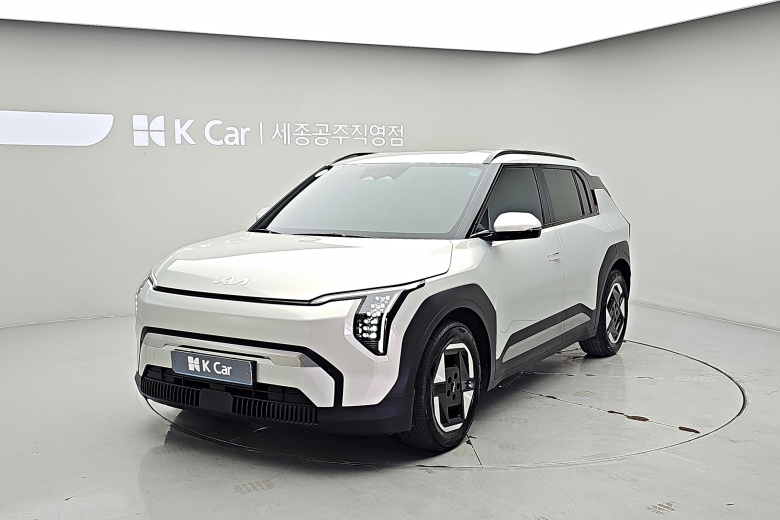 기아 EV3 롱 레인지 2WD 어스