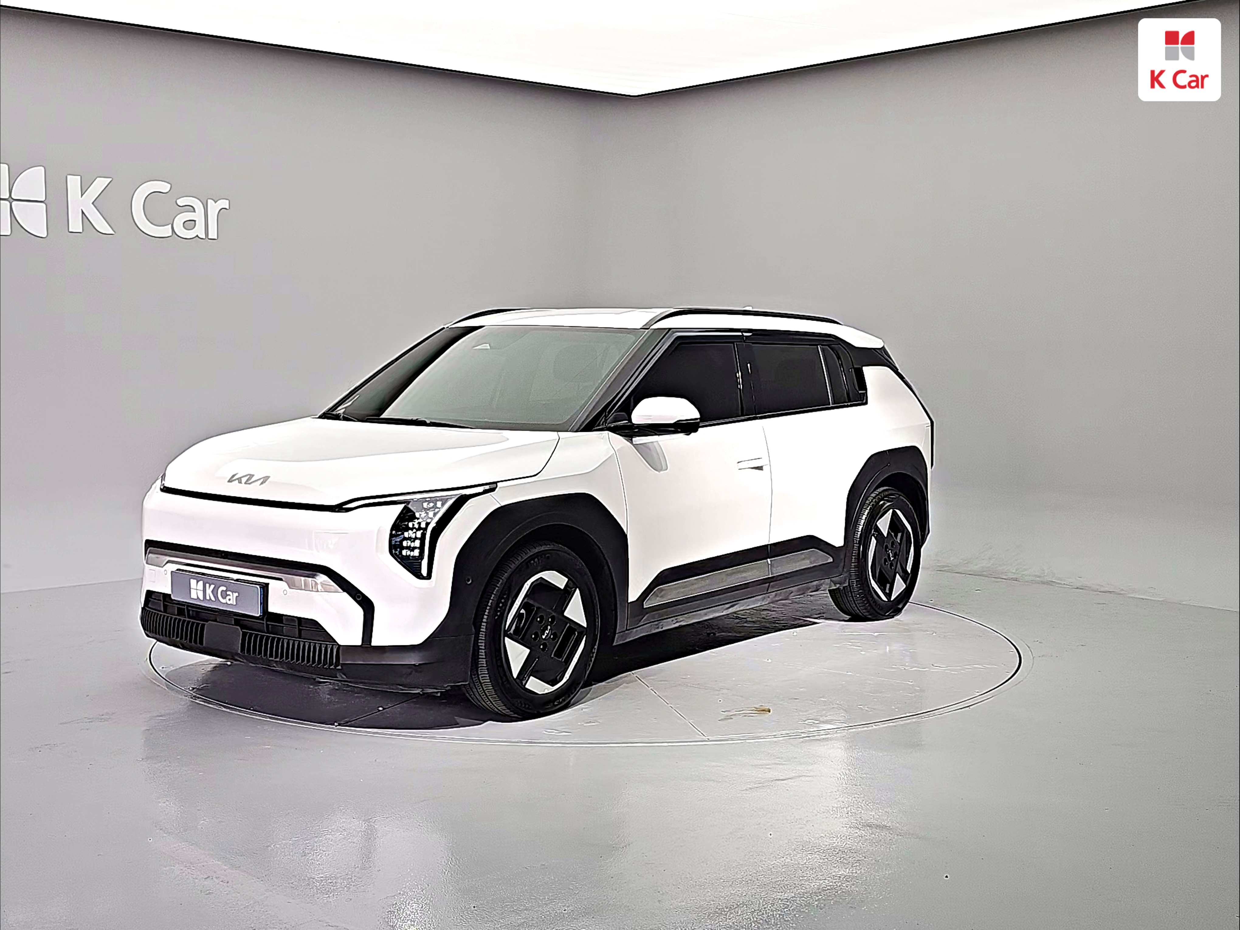 기아 EV3 롱 레인지 2WD 어스