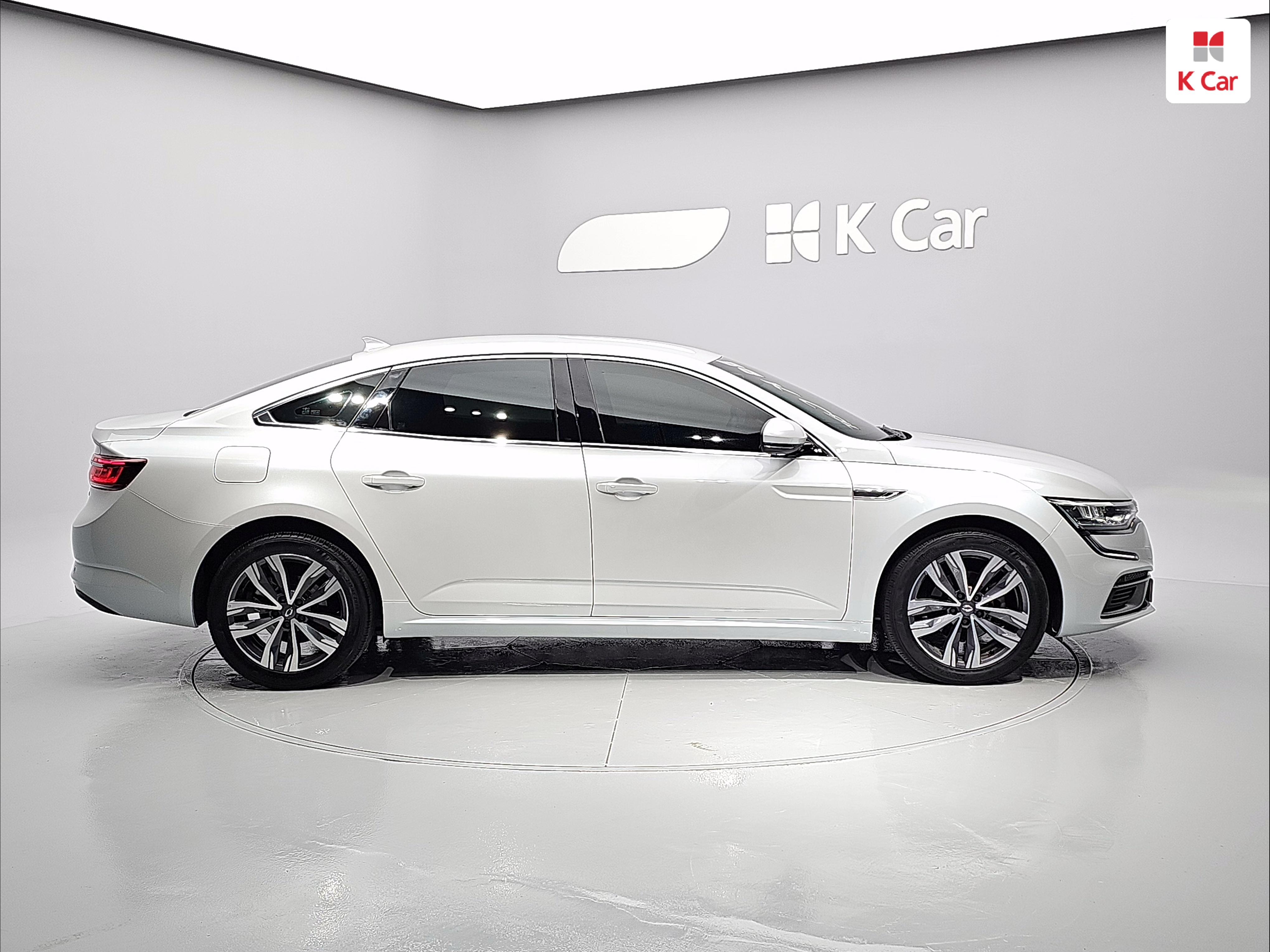 RENAULT(SAMSUNG) The New SM6 TCe 260