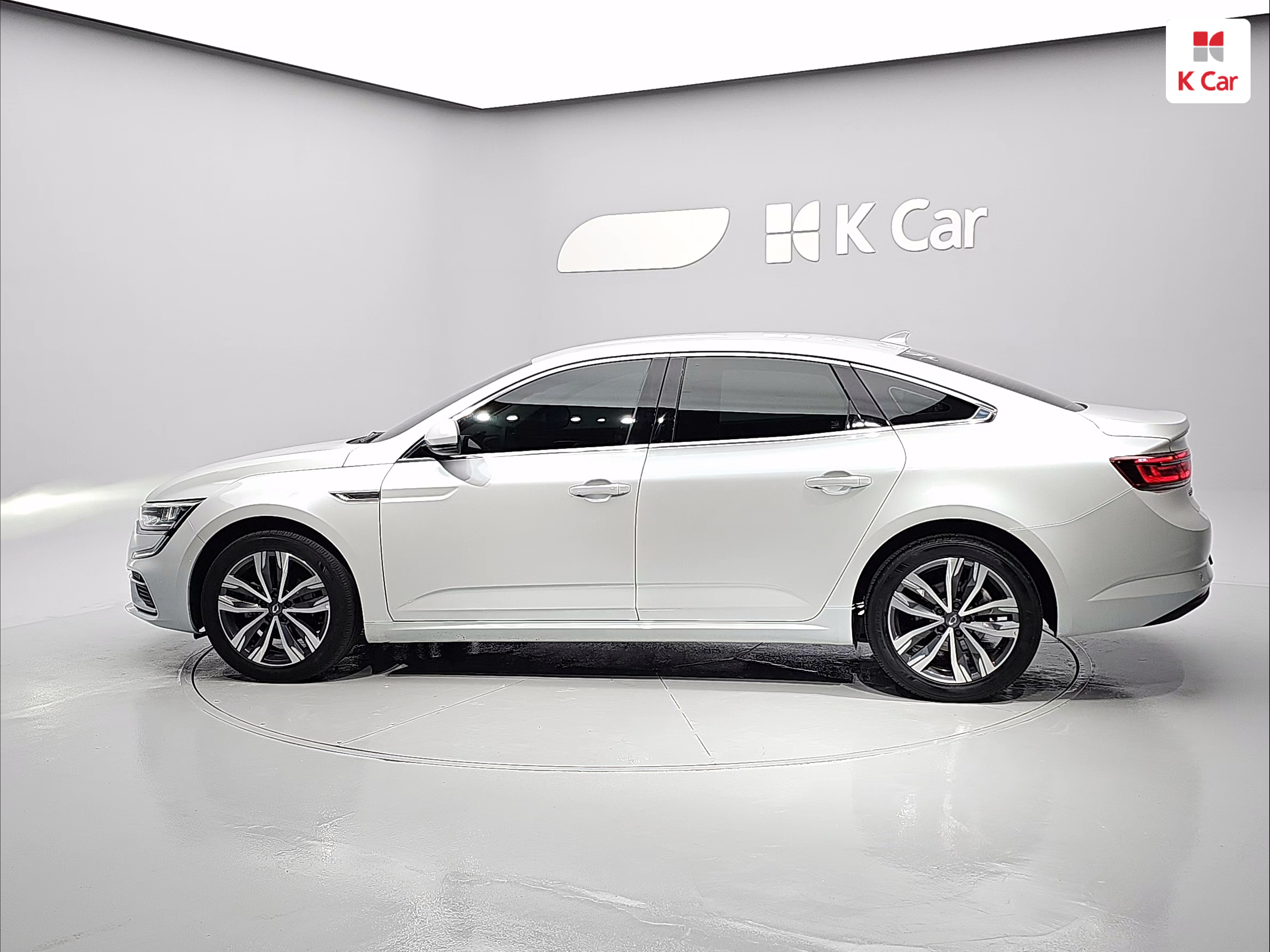 RENAULT(SAMSUNG) The New SM6 TCe 260