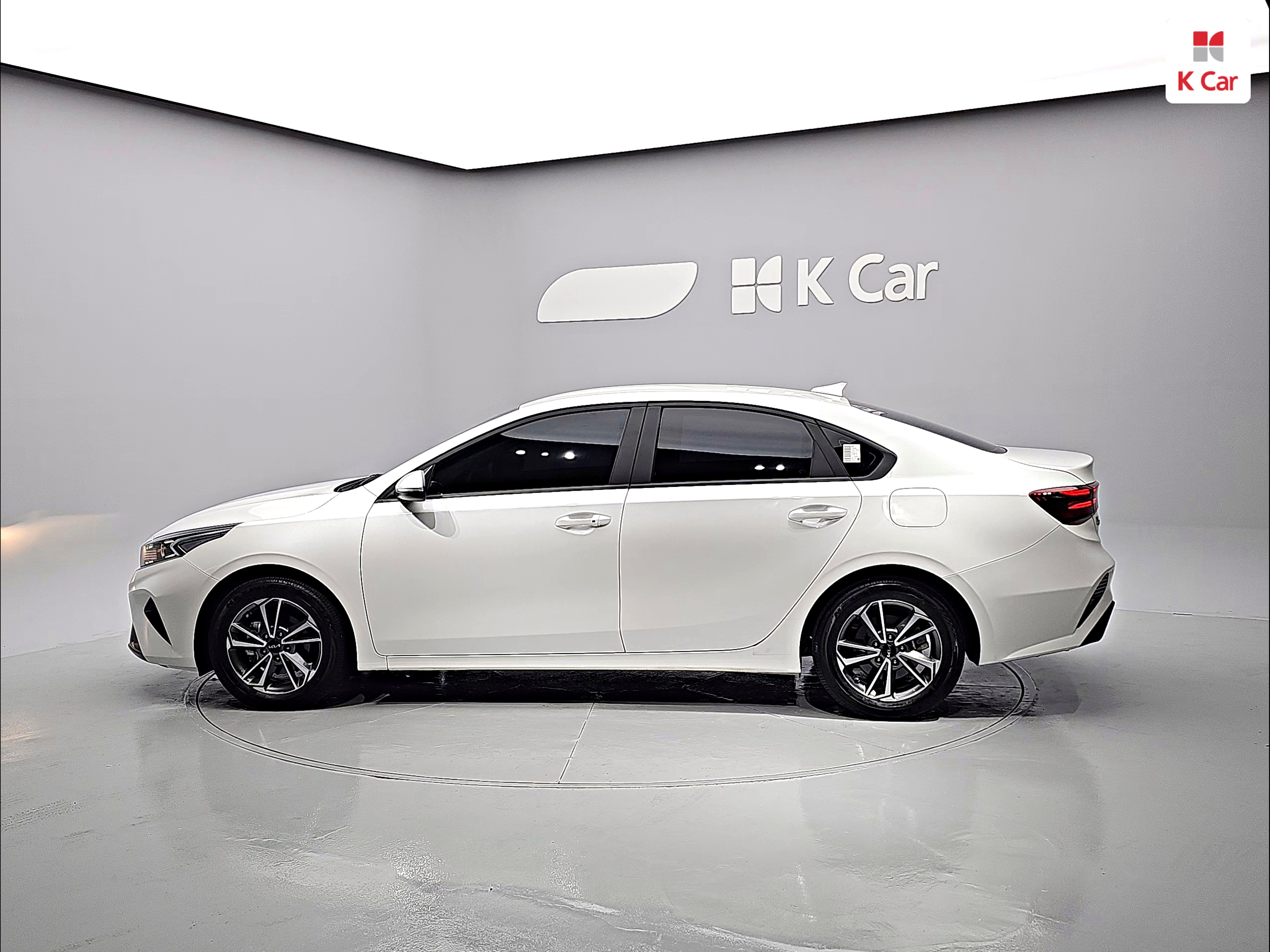 KIA The New K3 1.6 Gasoline