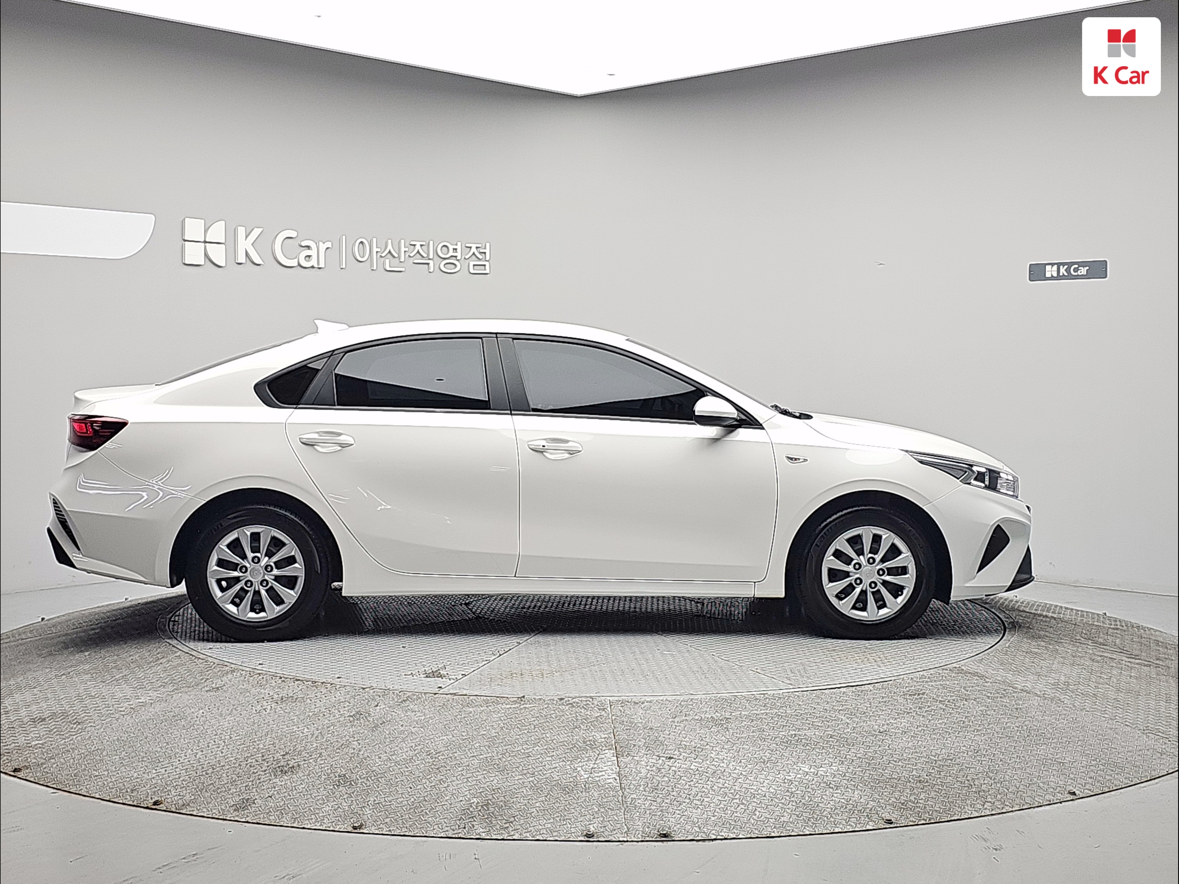 KIA The New K3 1.6 Gasoline