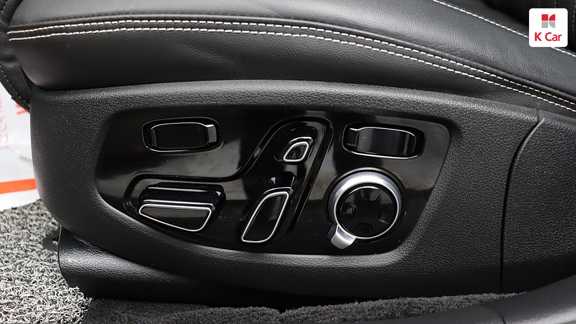 Genesis G90 бензин 4WD 3.8 Premium, миниатюра 9