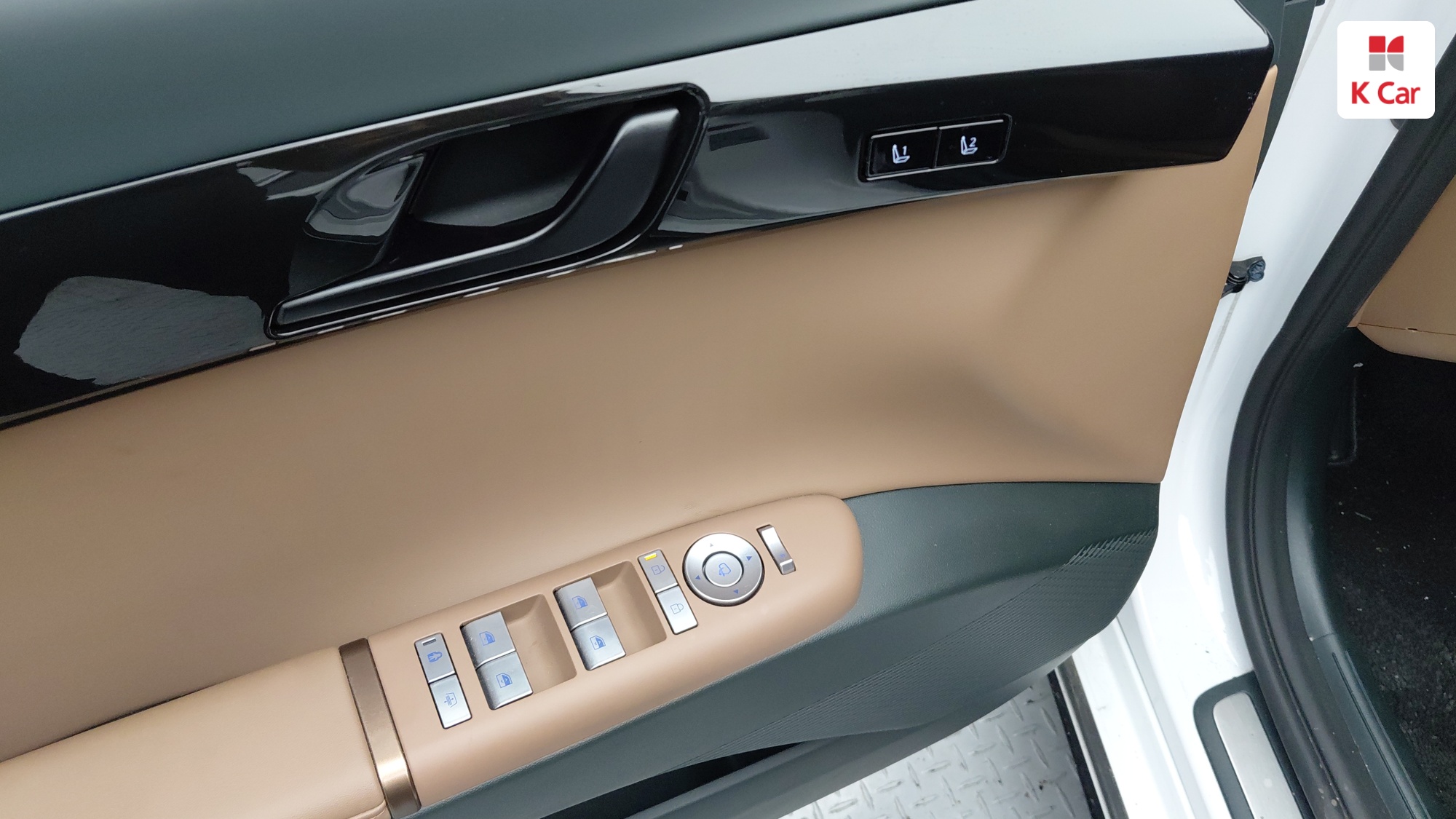 Hyundai Grandeur бензин Turbo 1.6 гибрид Calligraphy, миниатюра 10