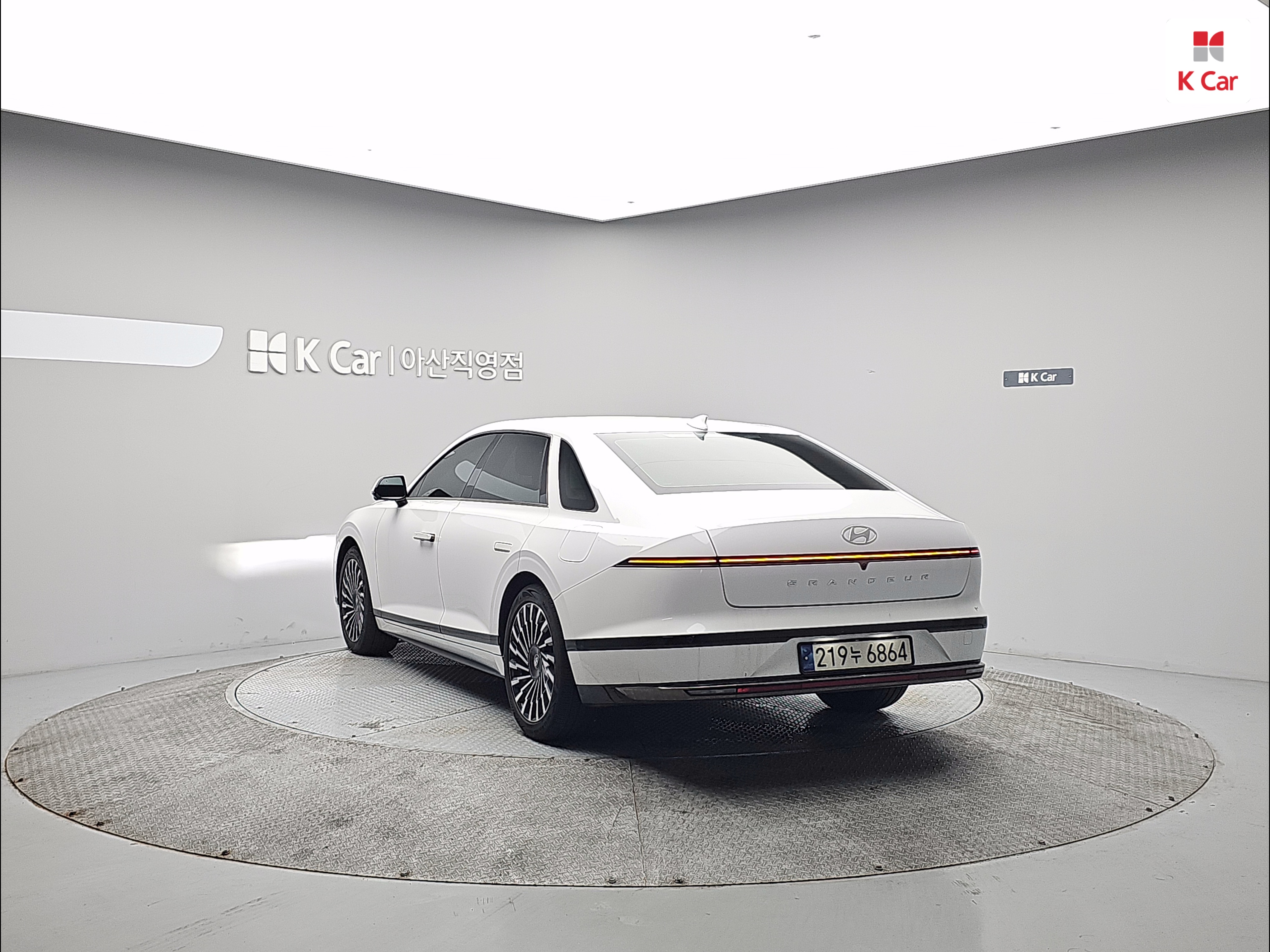 HYUNDAI The All New Grandeur Hybrid 1.6 Hybrid