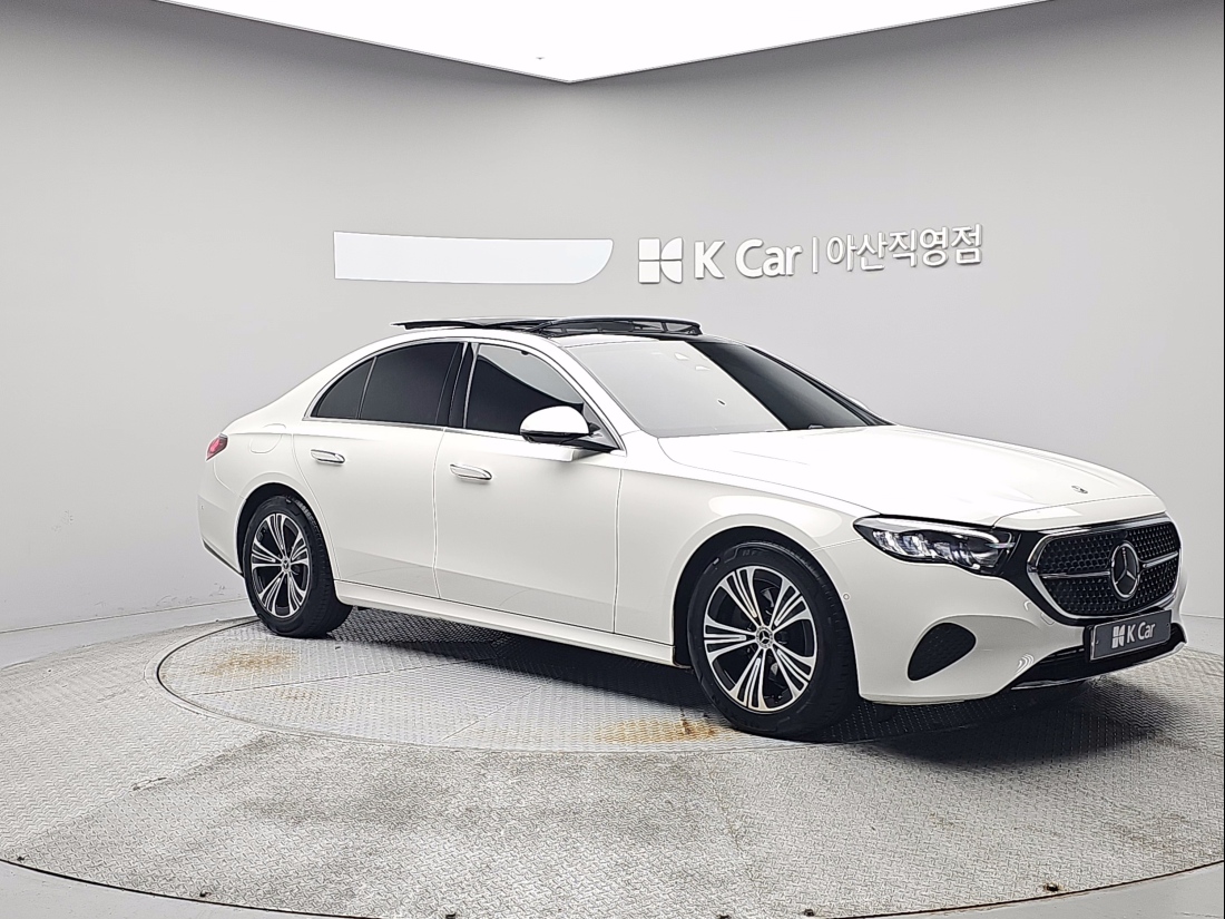 Mercedes-Benz E-Class W214 Petrol 2.0 — 2
