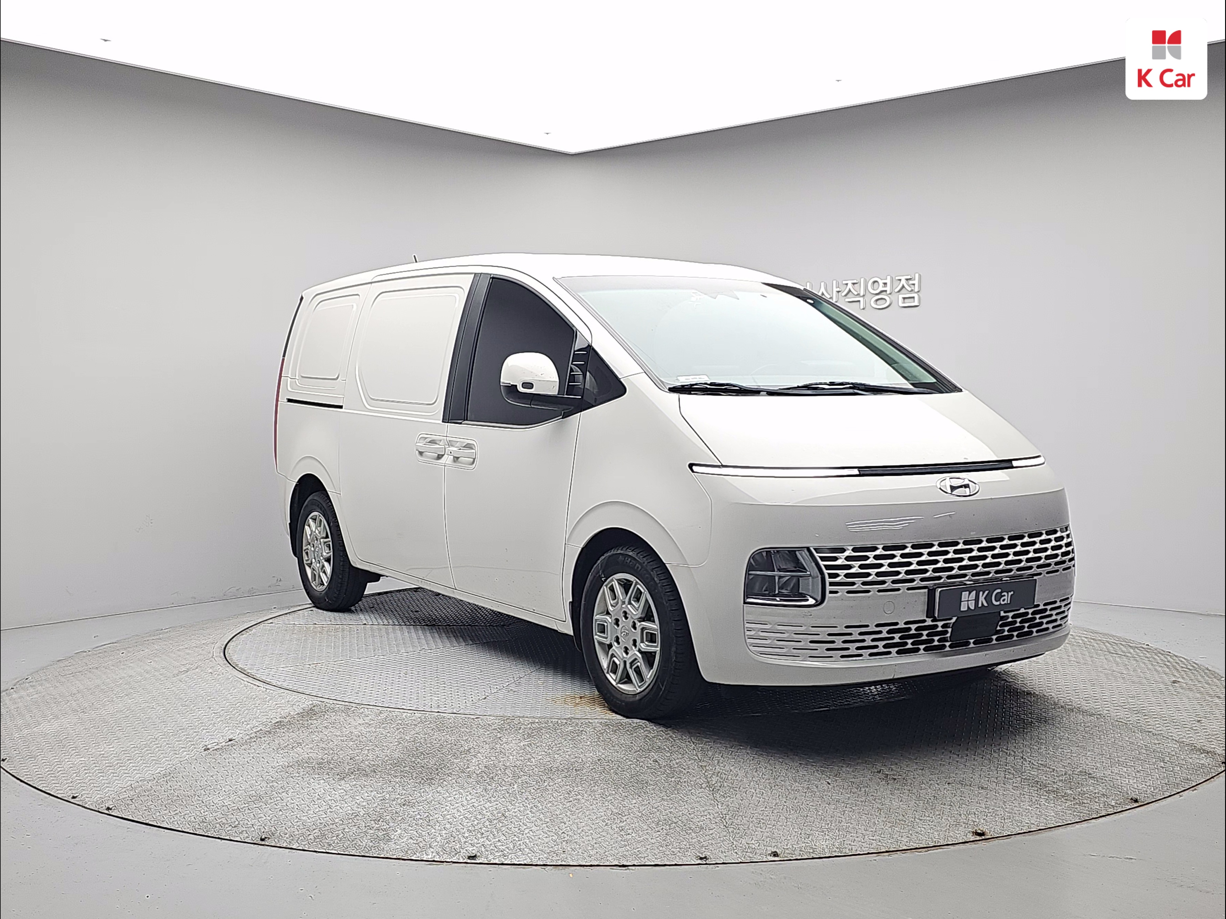 HYUNDAI Staria 2.2 Diesel Cargo 3-Seater