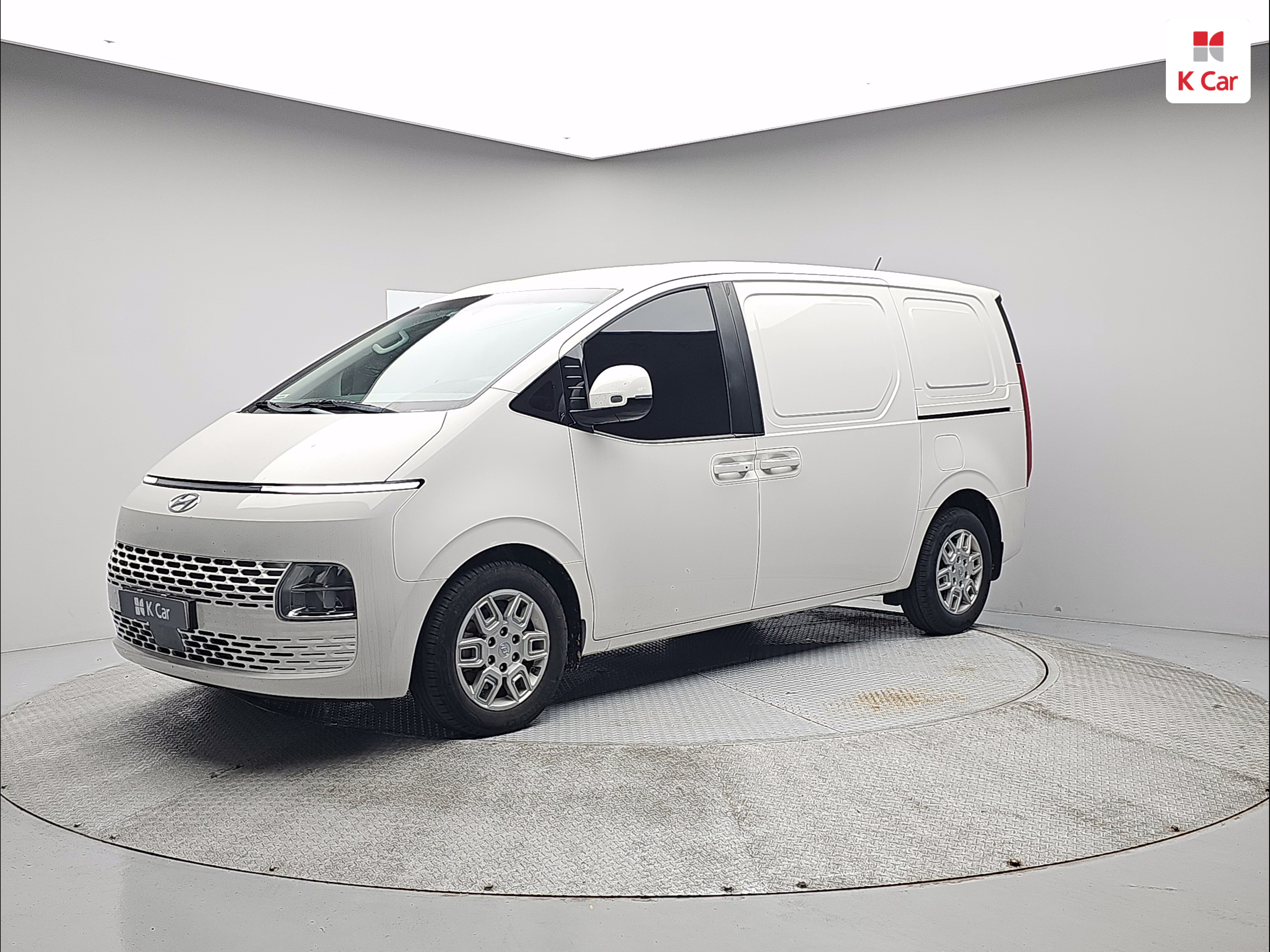 HYUNDAI Staria 2.2 Diesel Cargo 3-Seater