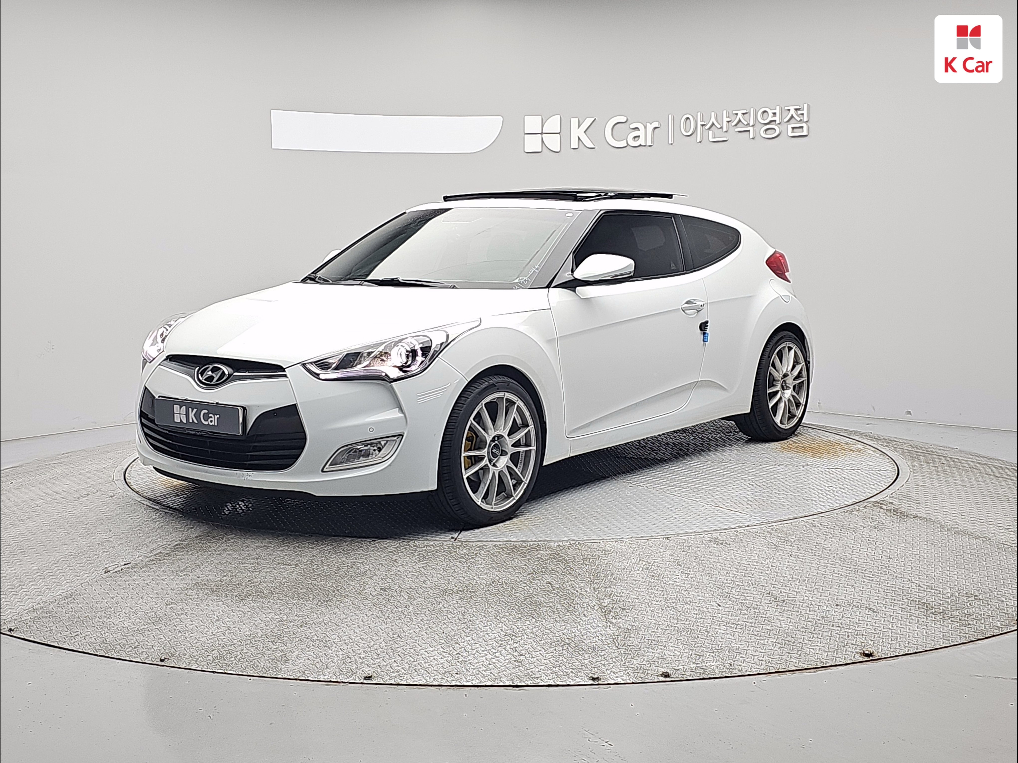 현대 더 뉴 벨로스터 1.6 PYL DCT
