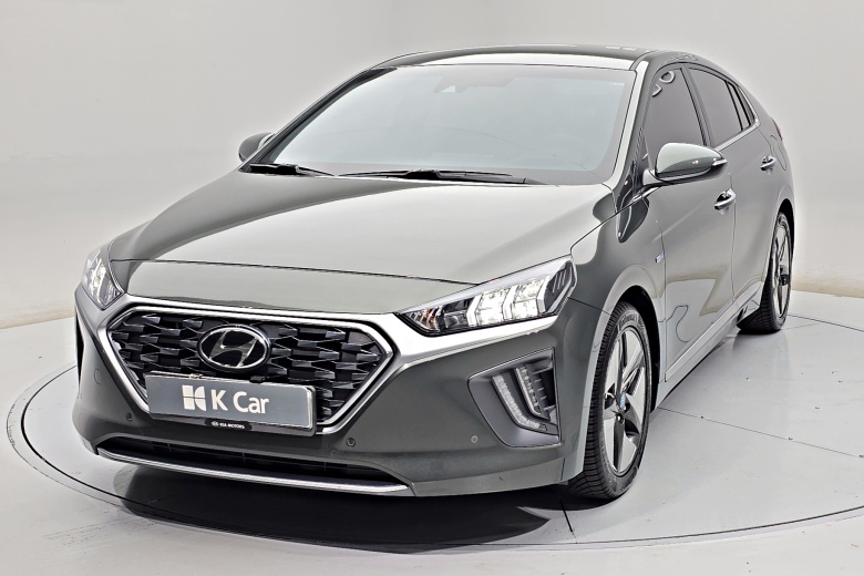 Hyundai Ioniq