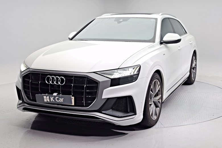 Audi Q8 дизель 4WD 50 TDI Premium