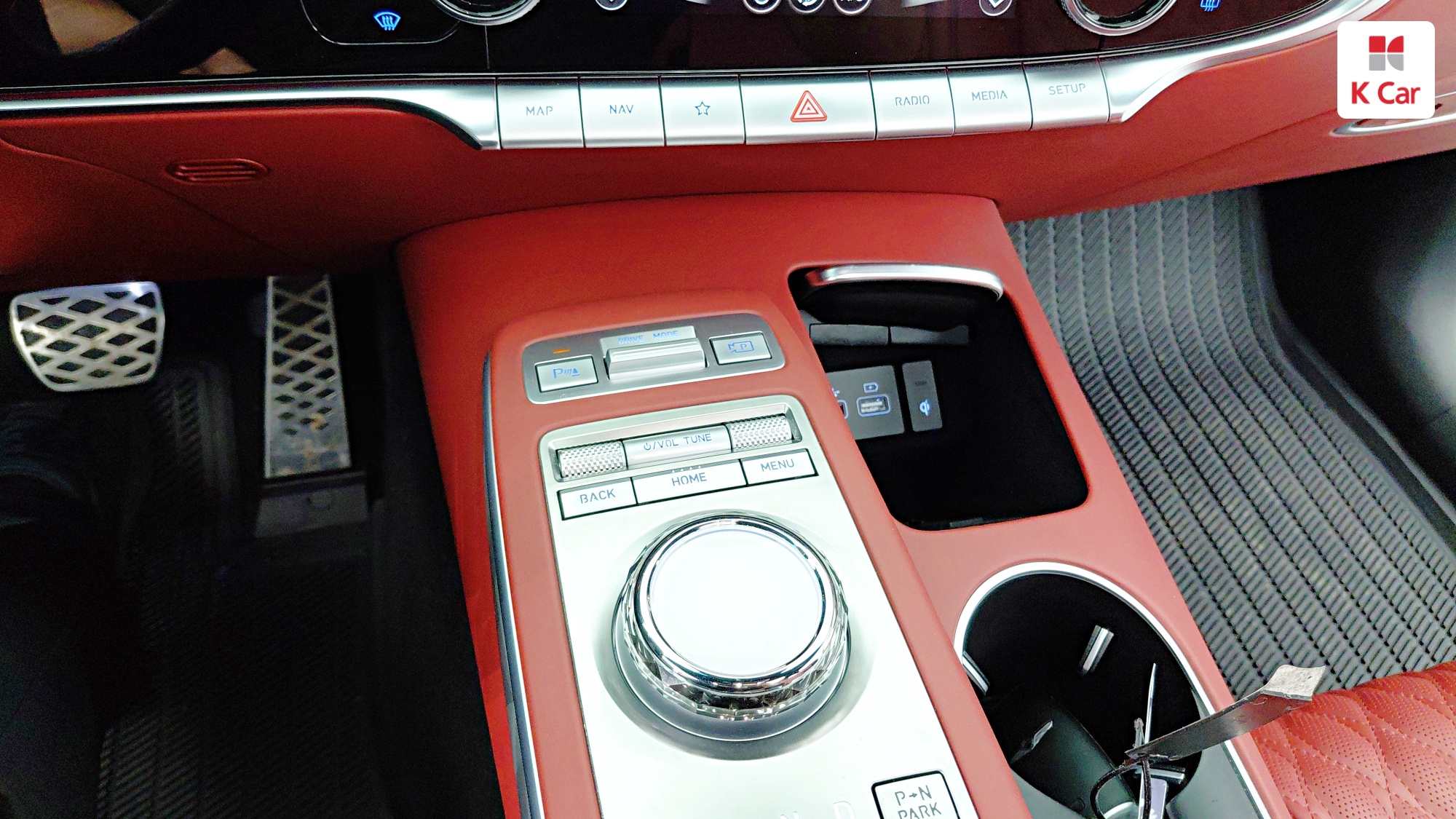 Genesis GV70 бензин Turbo 2.5 2WD, миниатюра 18