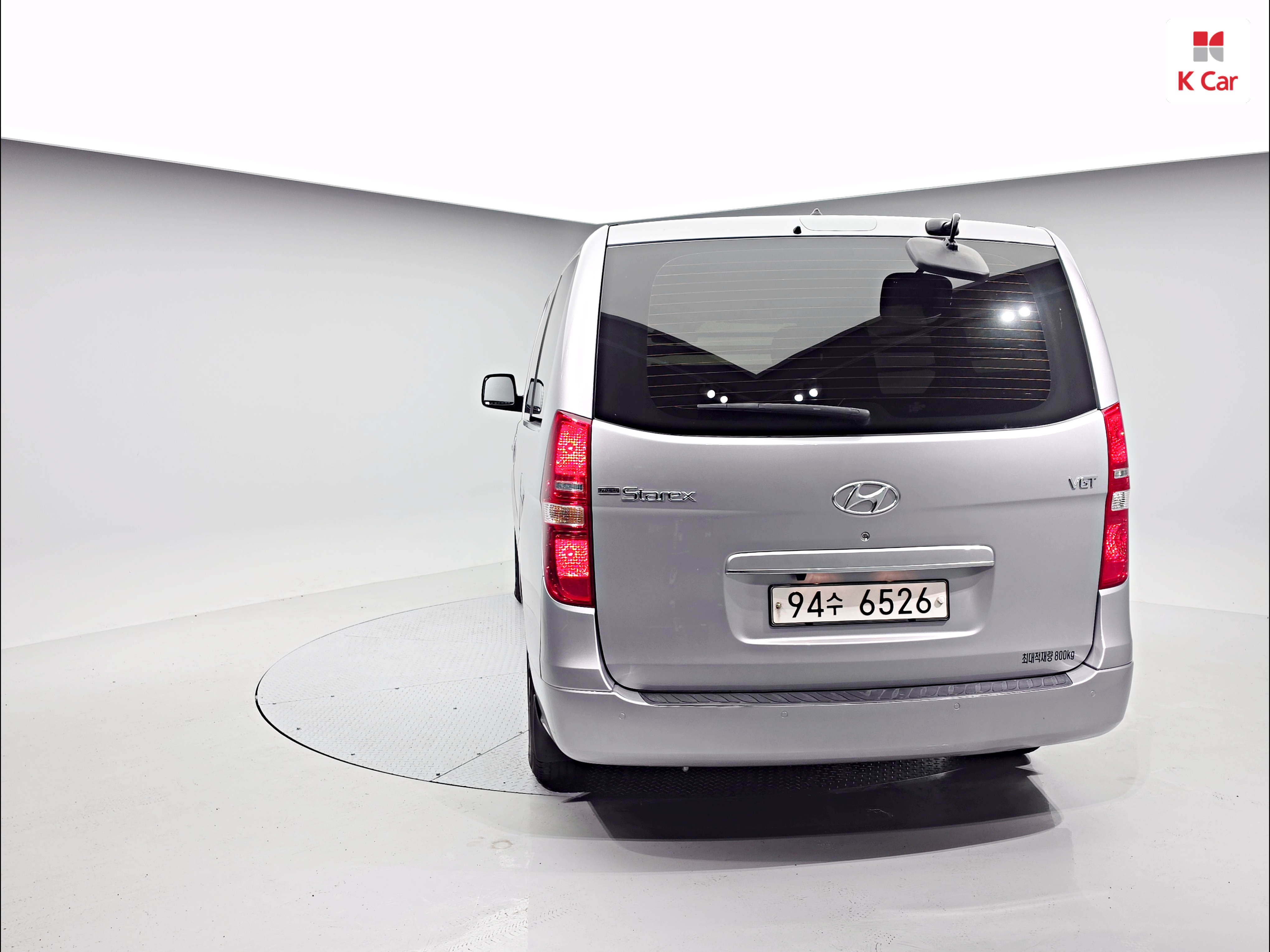 HYUNDAI The New Grand Starex 3-Seater Diesel Van