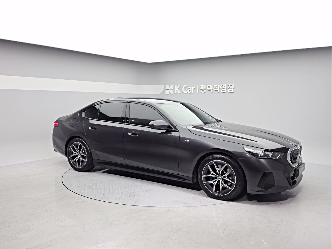 BMW 5 Series Petrol 2WD — 2