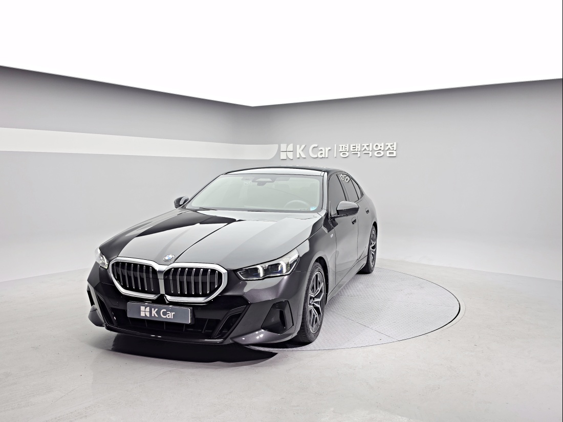 BMW 5 Series 360°
