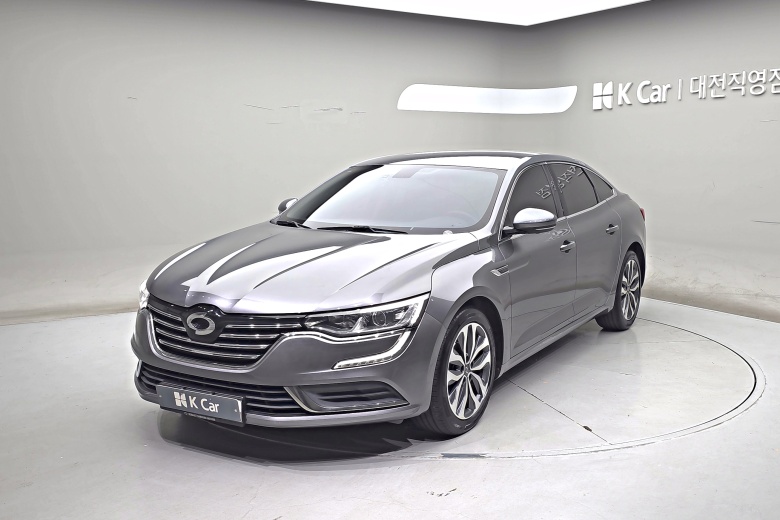 Renault SM6