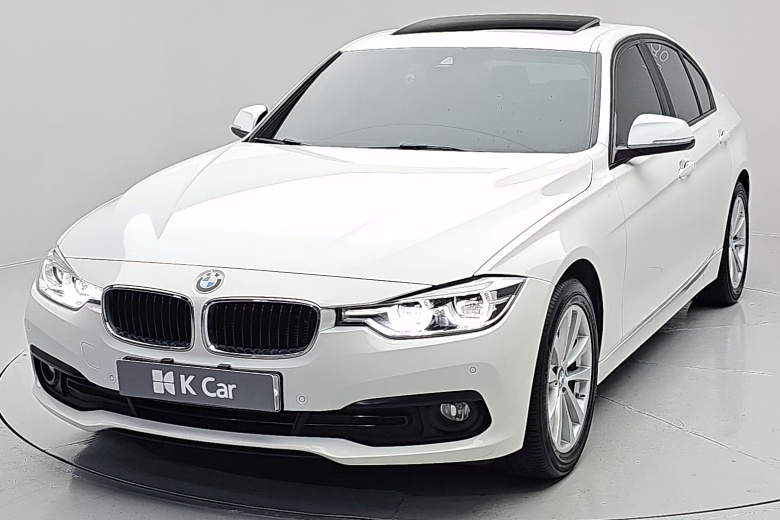 بي إم دبليو 3 Series