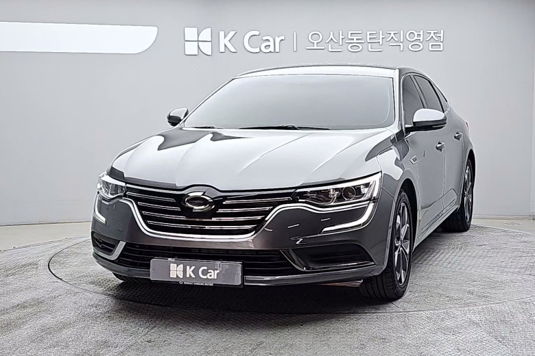 Renault SM6