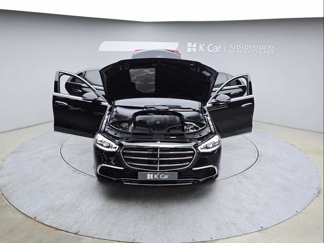 Mercedes-Benz S-Class W223 Petrol 4WD — 5