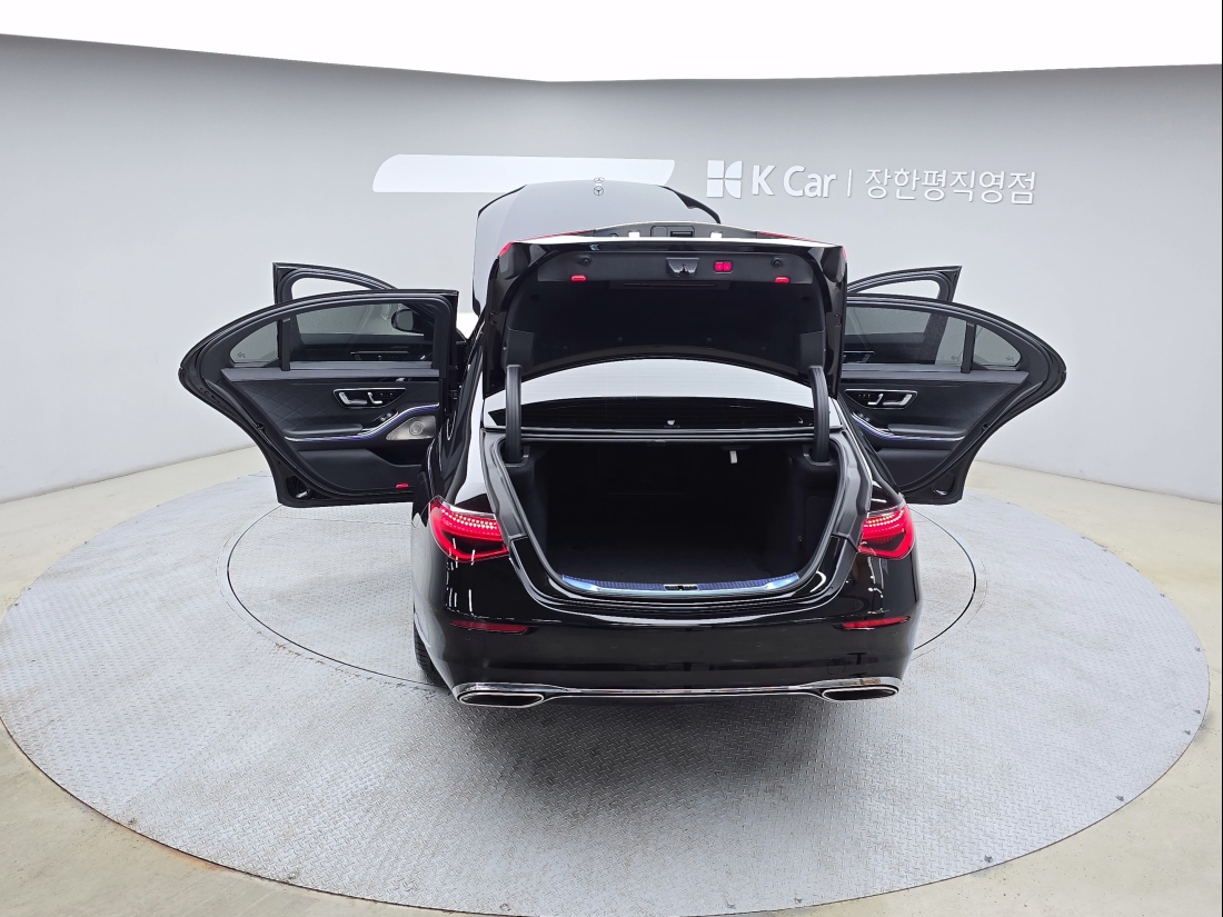Mercedes-Benz S-Class W223 Petrol 4WD — 6