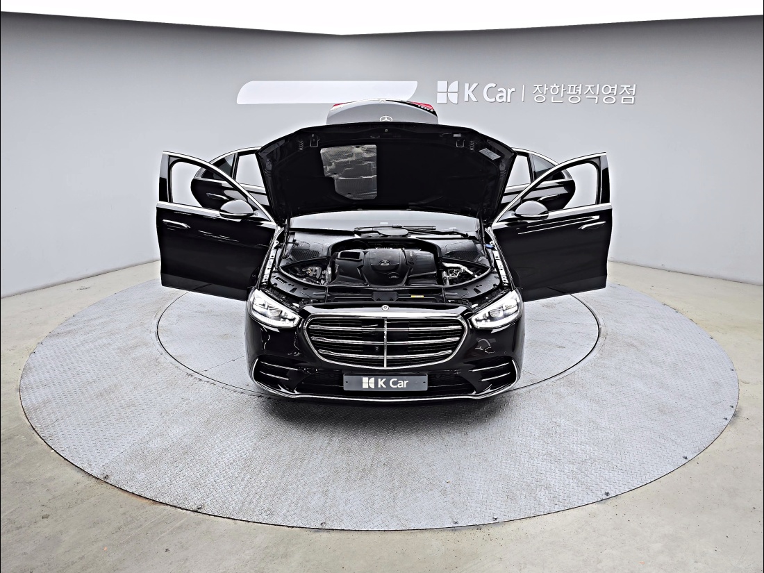 Mercedes-Benz S-Class W223 Diesel 4WD — 5