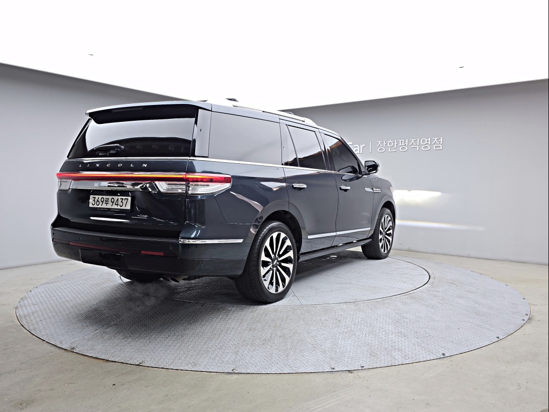 Lincoln Navigator 3.5 Reserve — 4