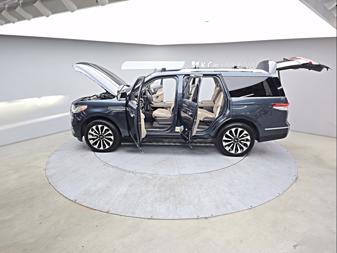 Lincoln Navigator 3.5 Reserve — 7