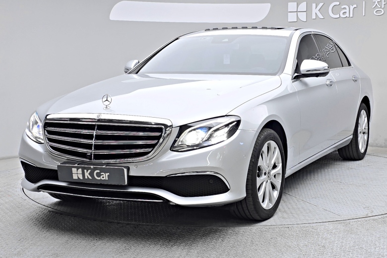 مرسيدس E-Class