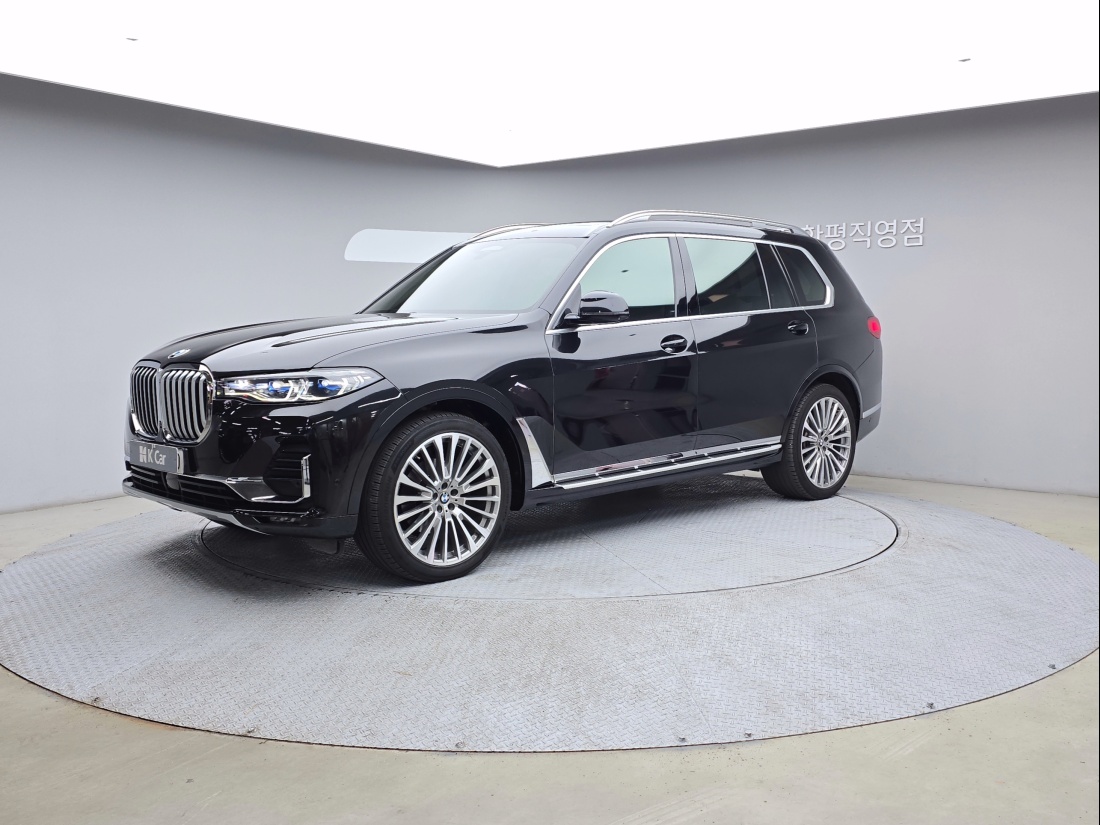 BMW X7 Petrol 4WD