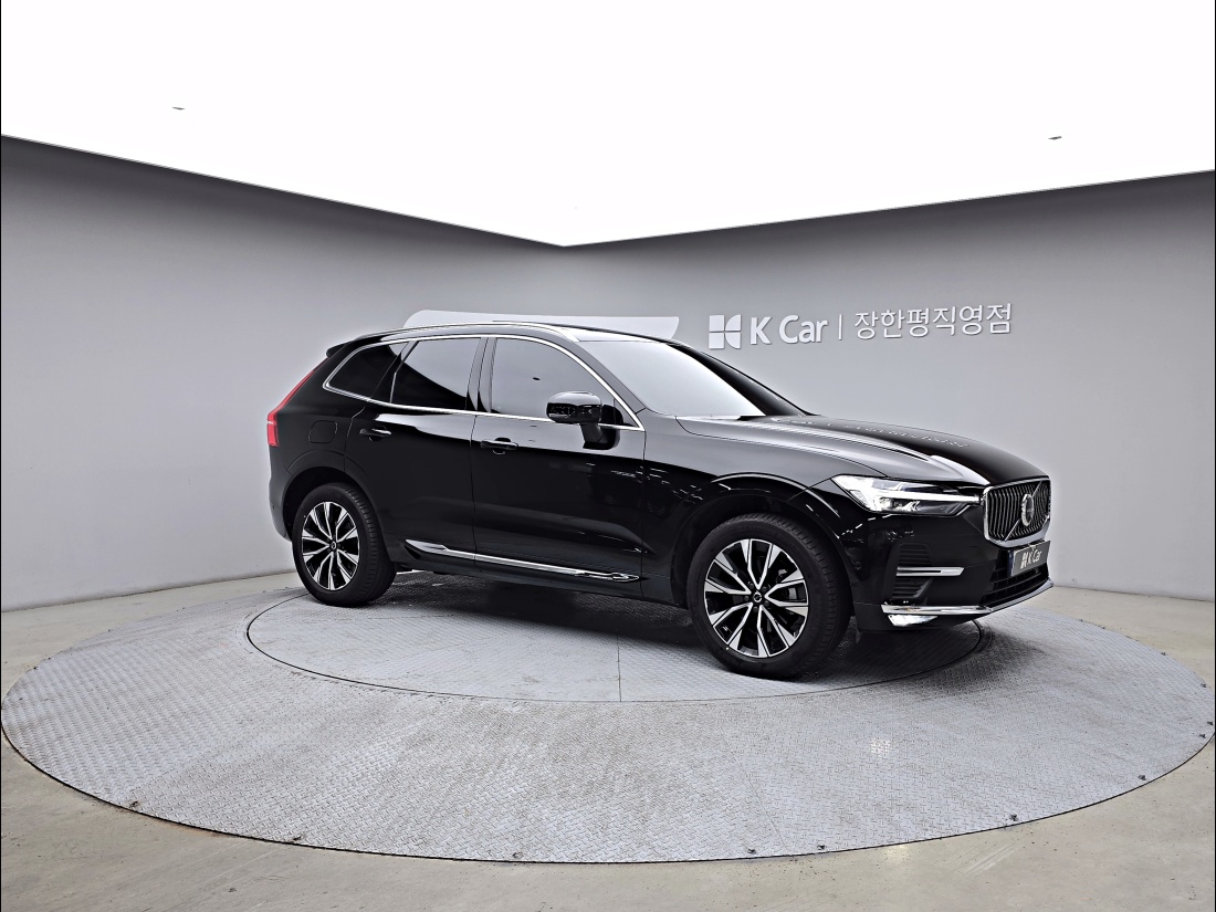 Volvo XC60 2nd gen B5 Ultimate — 2