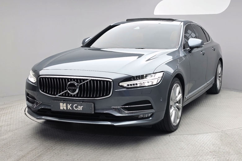 فولفو S90